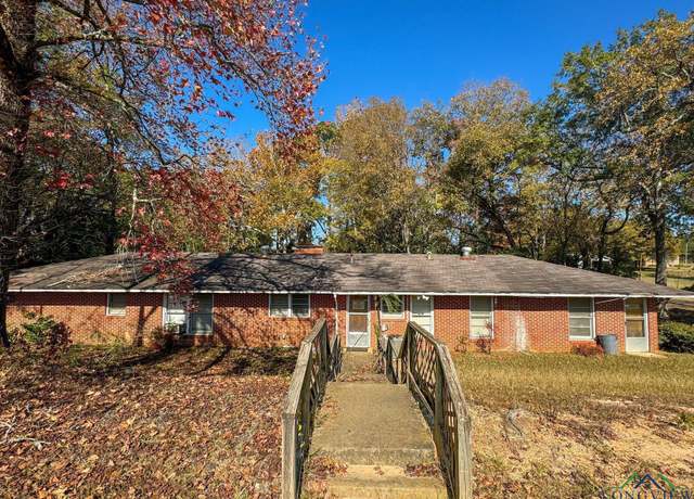 Property at 309 E Rush St, Linden, TX 75563, 6 beds, 1 bath