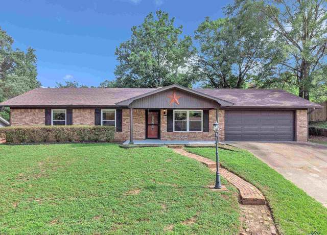 Property at 1702 Eastwood St, Longview, TX 75604, 3 beds, 2 baths