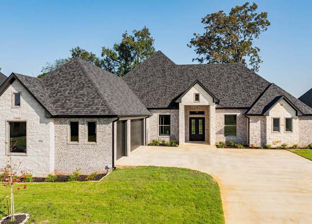 Property at 3922 Hidden Hills Cir, Longview, TX 75605, 5 beds, 3 baths