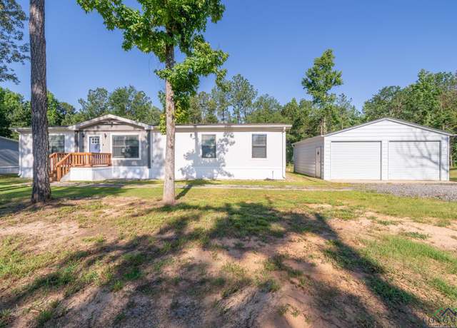 Property at 2446 Blocker Rd, Marshall, TX 75672, 3 beds, 2 baths