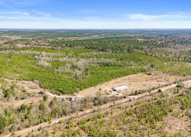 Property at 620 Shady Grove Rd, Jefferson, TX 75657