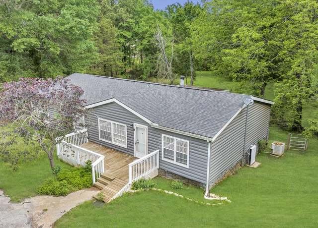 Property at 10615 New England Rd, Flint, TX 75762, 3 beds, 2 baths