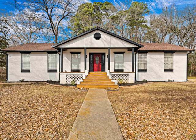 Property at 309 Dancer Dr, Longview, TX 75604, 3 beds, 2 baths