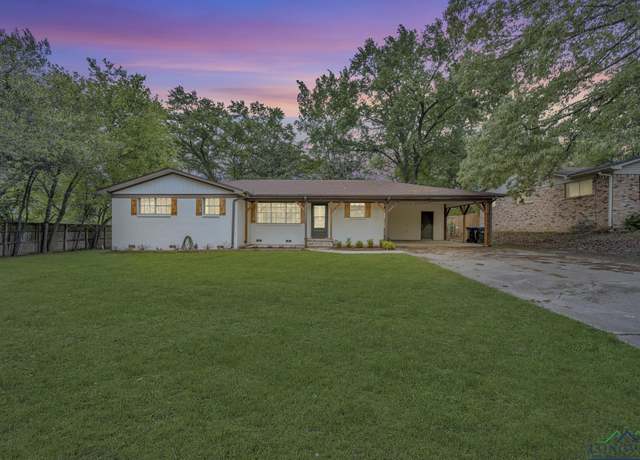 Property at 808 Meadowbrook Dr, Longview, TX 75601, 3 beds, 2 baths