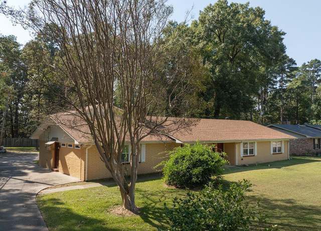 Property at 5703 Sleepy Holw, Texarkana, TX 75503, 3 beds, 2 baths