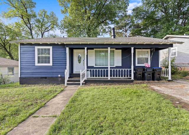 Property at 512 W Radio St, Longview, TX 75602, 3 beds, 1 bath