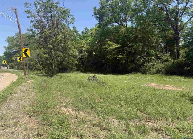 Property at 613 Mlk Blvd, Longview, TX 75602