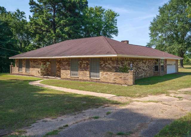 Property at 3565 Omie Dr, Longview, TX 75605, 3 beds, 2 baths