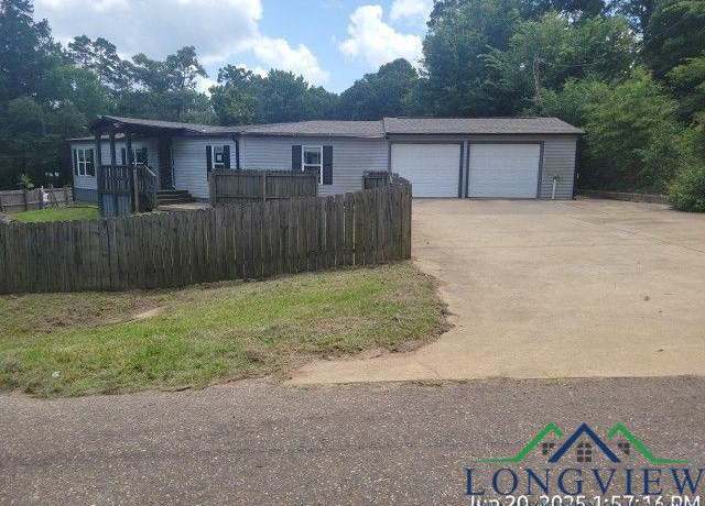 Property at 7402 Cedarwood Trl, Gilmer, TX 75645, 3 beds, 2 baths