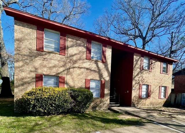 Property at 401 Tammy Lynn Dr, Longview, TX 75604