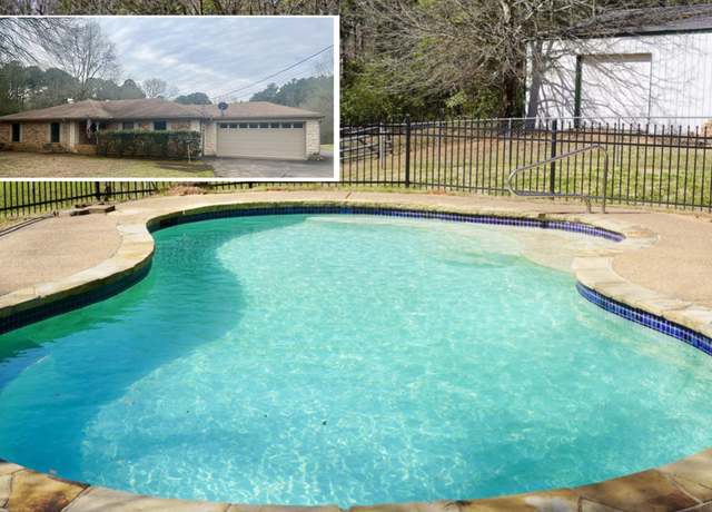 Property at 5889 State Hwy 300, Longview, TX 75604, 4 beds, 3 baths