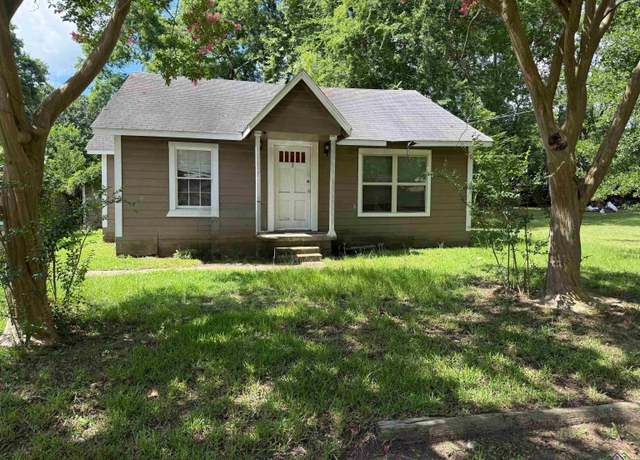 Property at 808 Owings St, Longview, TX 75602, 2 beds, 1 bath