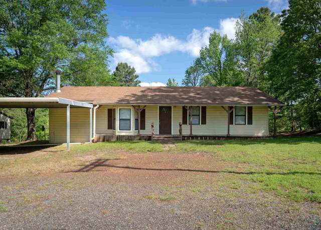 Property at 2894 Medlin Rd, Gilmer, TX 75645, 3 beds, 1.5 baths
