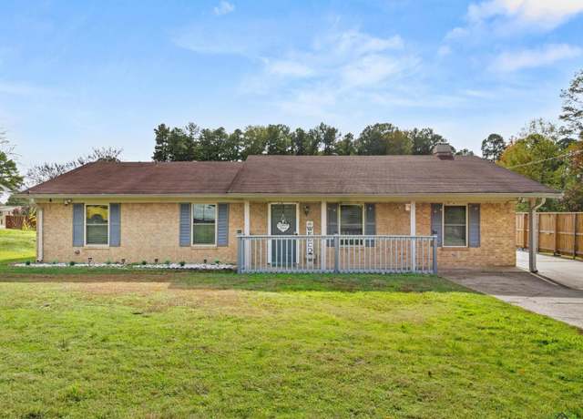 Property at 504 Drake Blvd, Longview, TX 75605, 4 beds, 2 baths