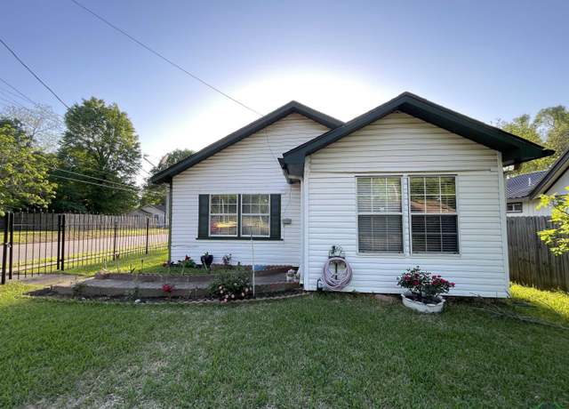 Property at 1715 Holly St, Longview, TX 75602, 2 beds, 1 bath