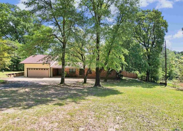 Property at 1865 Locust Rd, Gilmer, TX 75644, 4 beds, 2.5 baths