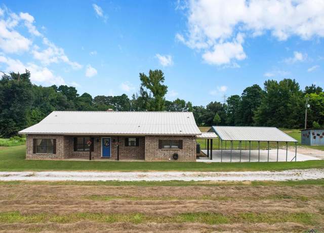 Property at 476 County Road 3201, Daingerfield, TX 75638, 3 beds, 2 baths