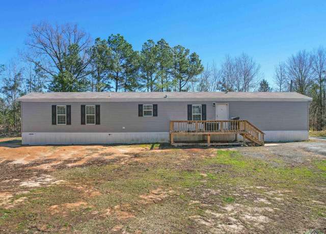 Property at 806 Lavender Rd, Gilmer, TX 75645, 3 beds, 2 baths