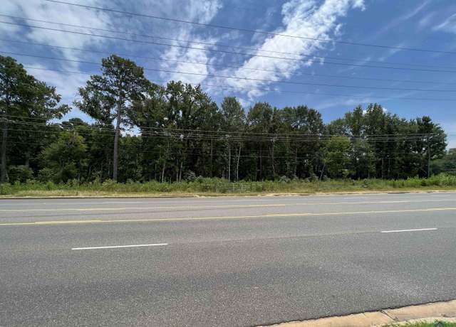 Property at 500 Gilmer Rd, Longview, TX 75604