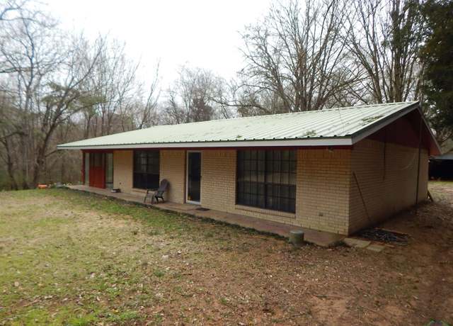 Property at 2231 W Stae Hwy 154, Gilmer, TX 75644, 2 beds, 1.5 baths