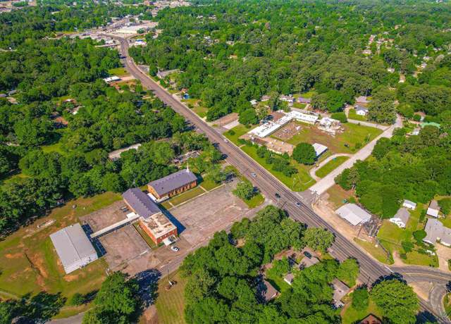 Property at 1700 Alpine Rd, Longview, TX 75601