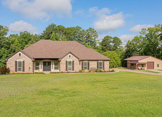 Property at 225 Whistler Ln, Hallsville, TX 75650, 3 beds, 2.5 baths