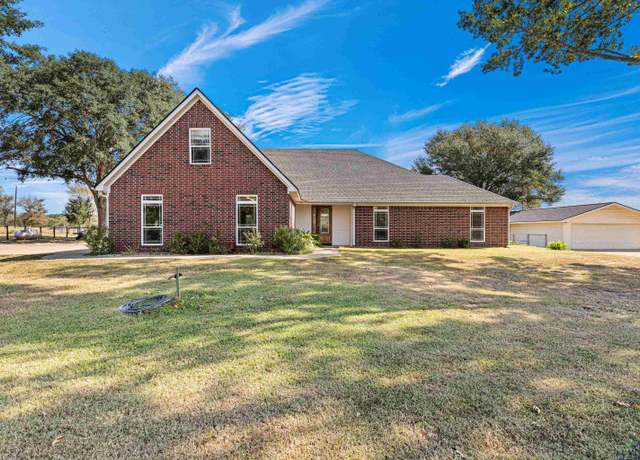 Property at 962 Cr 308, Henderson, TX 75654, 3 beds, 3 baths