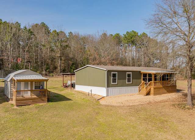 Property at 13975 E Sh 43, Tatum, TX 75691, 4 beds, 2 baths
