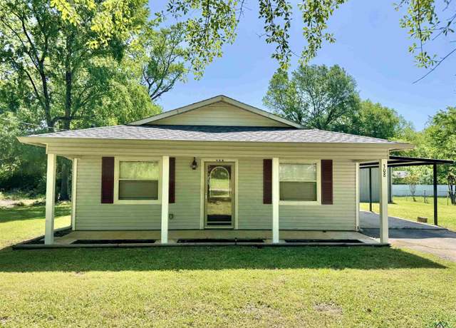 Property at 308 N Dogwood St, Ore City, TX 75683, 2 beds, 1.5 baths