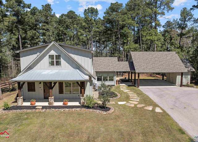 Property at 7990 S US Hwy 79, Henderson, TX 75654, 3 beds, 3.5 baths