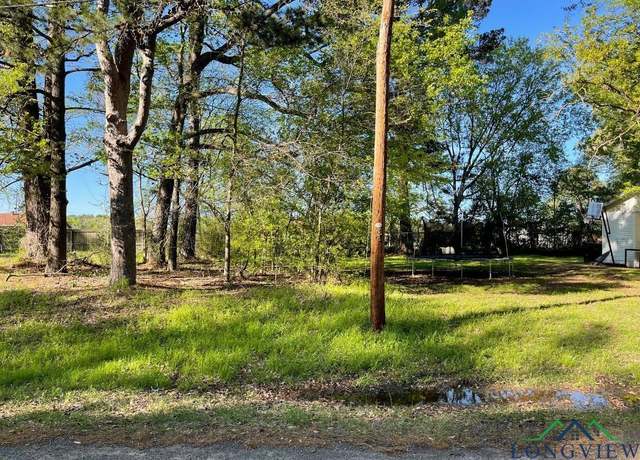 Property at 709 Swancy St, Longview, TX 75602