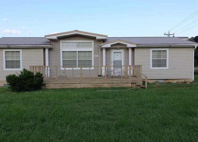 Property at 9241 S County Road 476, Henderson, TX 75654, 3 beds, 2 baths