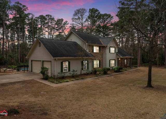 Property at 659 James, Longview, TX 75605, 4 beds, 2.5 baths