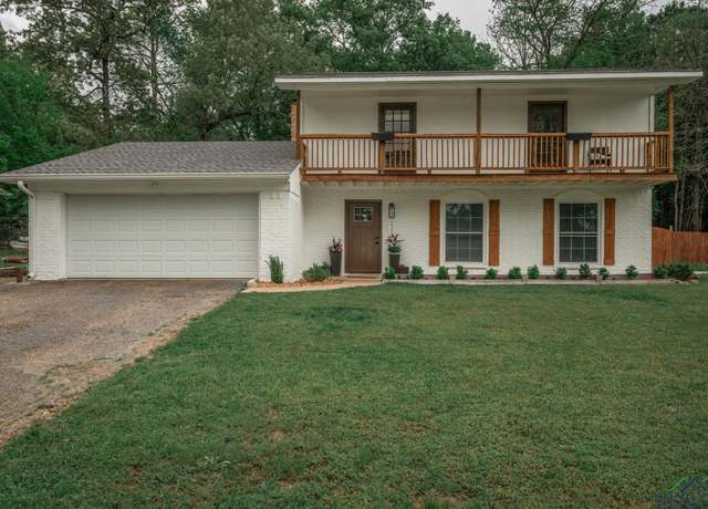 Property at 114 Fairview Dr, Longview, TX 75604, 4 beds, 2.5 baths