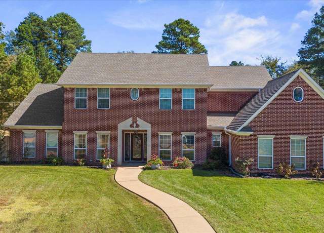 Property at 16830 Eagle Dr, Gladewater, TX 75647, 4 beds, 4.5 baths