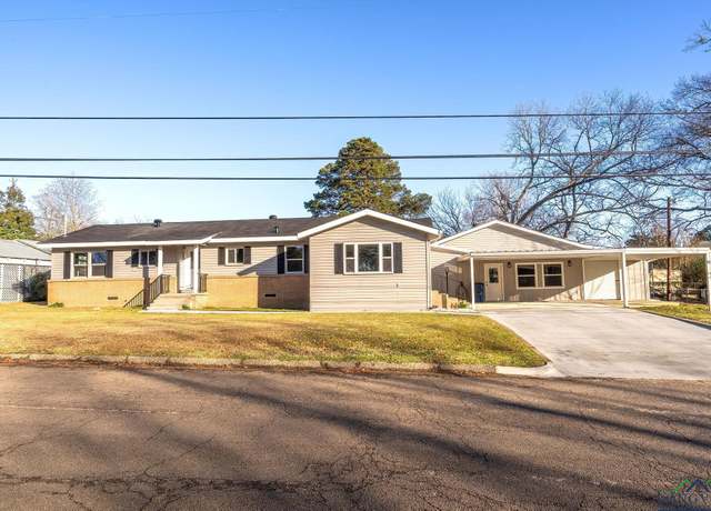 Property at 2210 E Harold St, Gladewater, TX 75647, 4 beds, 2 baths