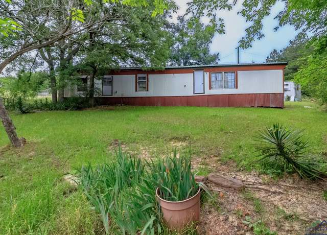 Property at 326 Balboa Dr, Jefferson, TX 75657, 2 beds, 1.5 baths