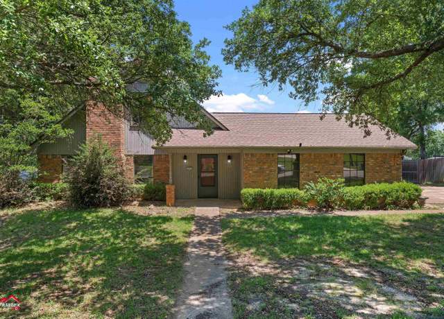 Property at 507 Ridgecrest Dr, White Oak, TX 75693, 3 beds, 2 baths
