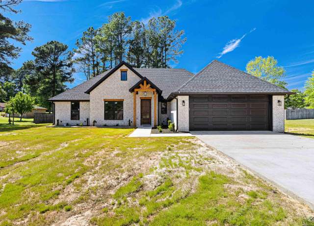 Property at 122 Jones Rd, Longview, TX 75603, 4 beds, 2.5 baths
