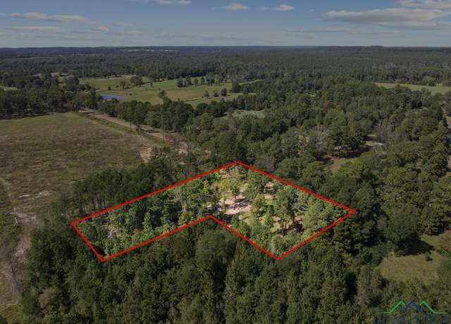 Property at 6709 Hwy 11, Hughes Springs, TX 75656, 3 beds, 2 baths