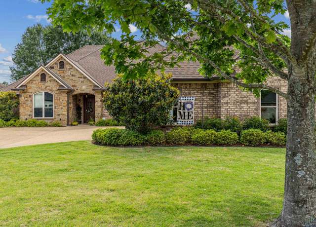 Property at 3803 Hobson Rd, Longview, TX 75605, 5 beds, 2.5 baths