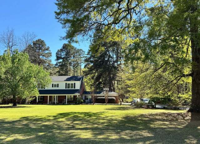 Property at 5768 Victory, Marshall, TX 75672, 3 beds, 3 baths