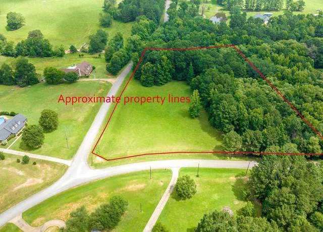 Property at 500 Shady Brook Ln, Longview, TX 75602