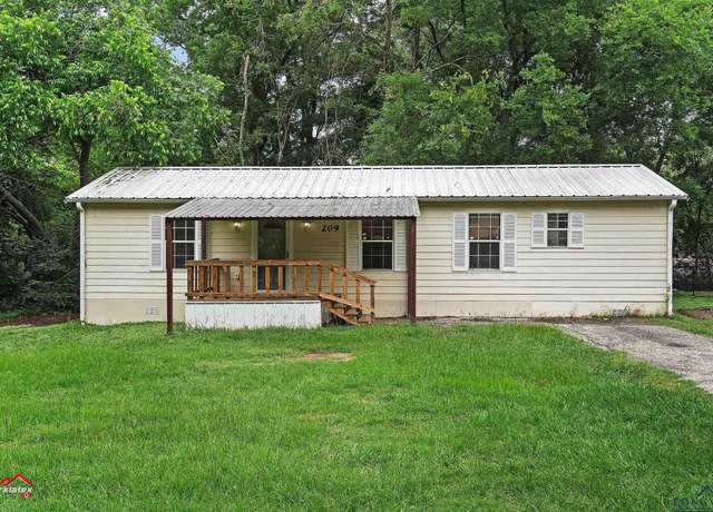 Property at 209 Norton Dr, Longview, TX 75602, 3 beds, 2 baths