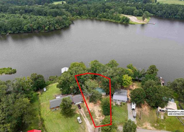 Property at 528 Cr 198, Gary, TX 75643, 2 beds, 1 bath