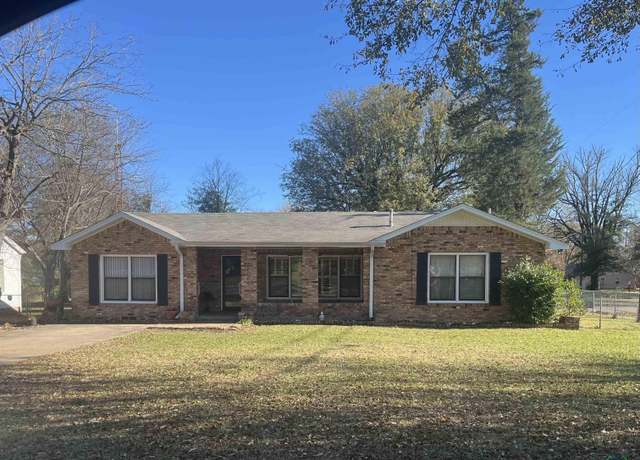 Property at 2000 Alpine Rd, Longview, TX 75601, 3 beds, 1 bath