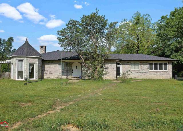 Property at 711 Wiley Blvd, Big Sandy, TX 75755, 4 beds, 3 baths