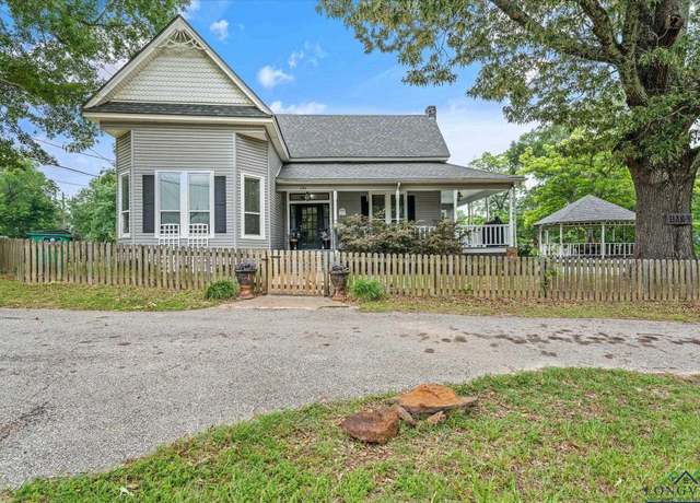 Property at 280 S Stonewall St, Tatum, TX 75691, 4 beds, 2 baths