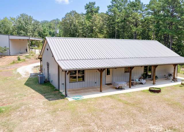 Property at 7352 Iris Ln, Ore City, TX 75683, 3 beds, 2 baths