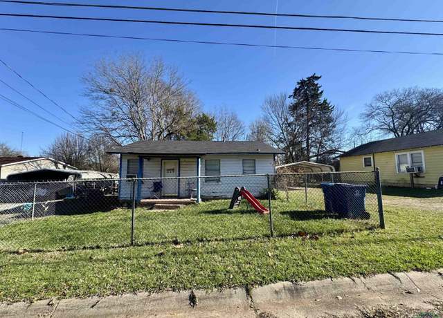 Property at 308 Williams St, Kilgore, TX 75662, 2 beds, 1 bath
